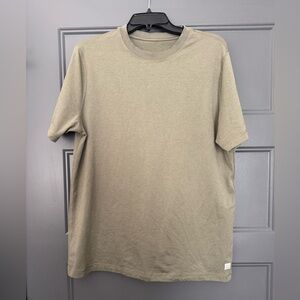 Men’s Vuori Performance Short Sleeve